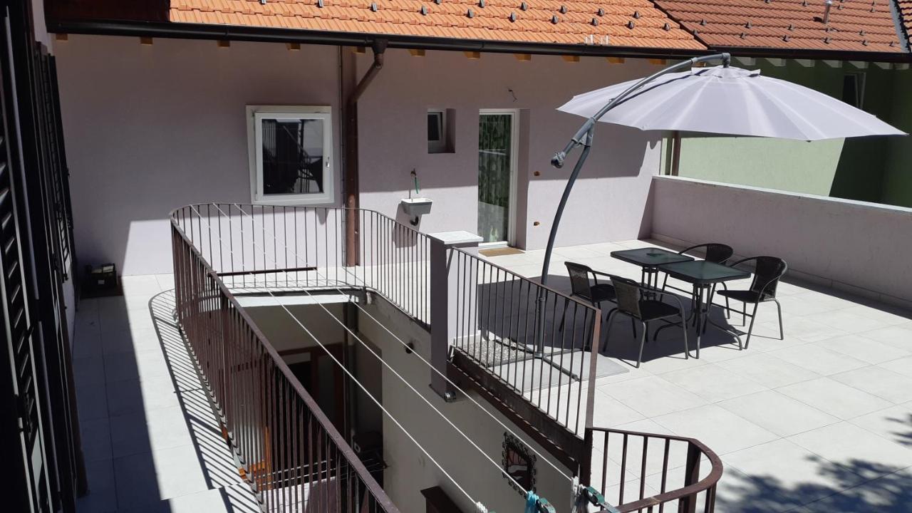 Guest House Green Heart Omegna Exteriör bild